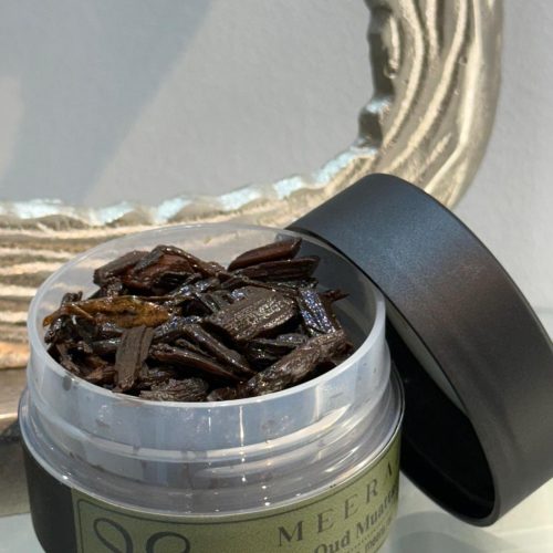 Wakan Oud muattar White